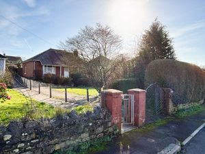 Photo 30- click for photo gallery